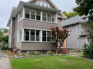 202 Genesee Park Blvd, Rochester, NY 14619