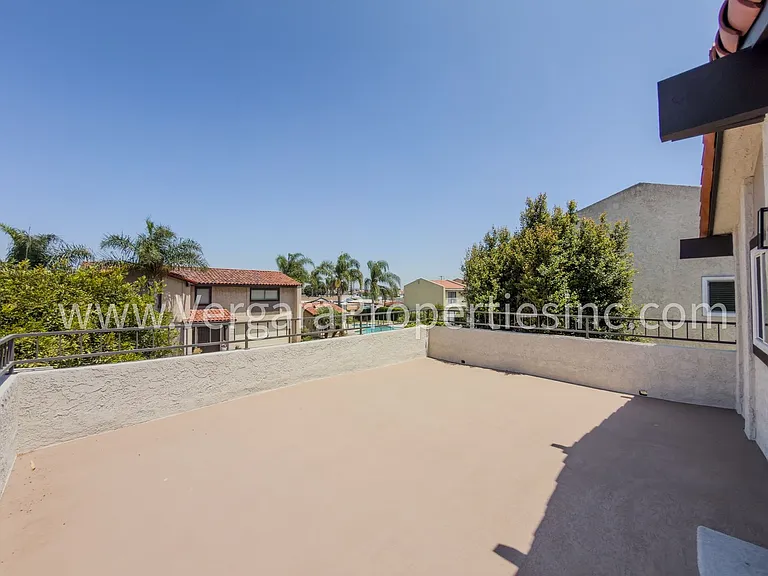 1136 Gian Dr — Photo 25