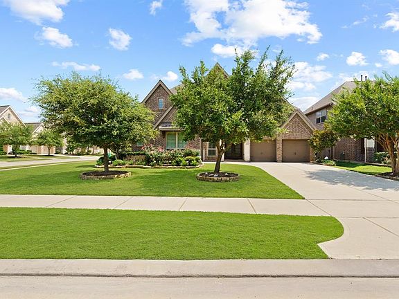 2nd image of 27827 Genesis Manor Lane