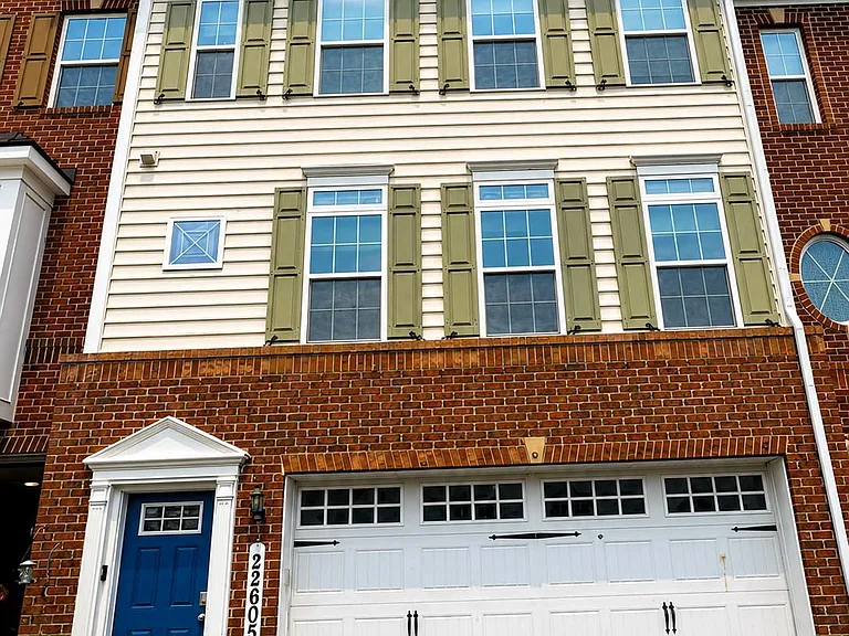 22605 Winding Woods Way — Photo 1