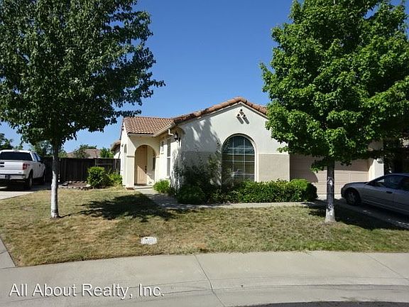 2nd image of 7189 Roycroft Dr