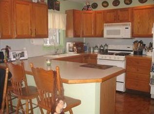 3450 Hall Rd, Muskegon, MI 49442