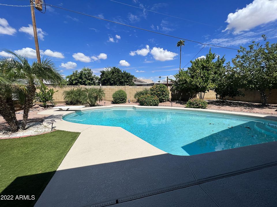 1st image of 2238 E Claire Dr