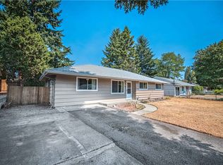 1015 115th St S, Tacoma, WA 98444
