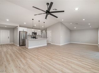 320 NW 1st Ter, Cape Coral, FL 33993