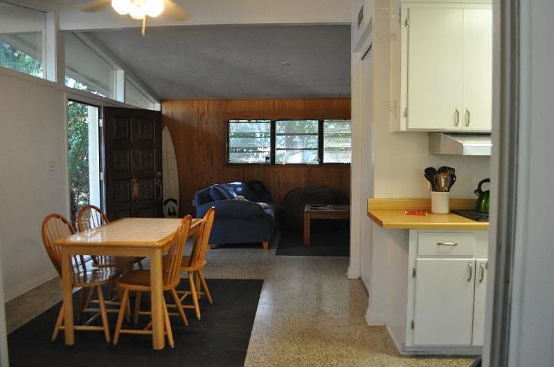 2nd image of 4104 SW 21st St