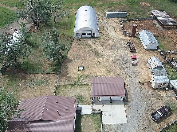Large Quonset and buildings