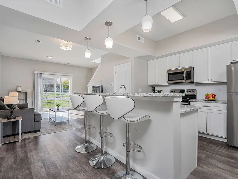 Demorest Townhomes — Photo 6
