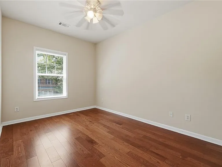 5325 Donehoo Ct — Photo 9