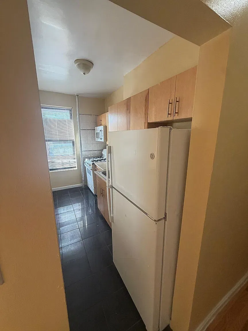 157 Vermilyea Avenue — Photo 1