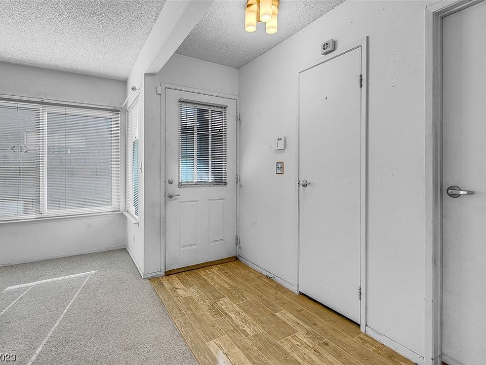 1713 Kismet Cir, Las Vegas, NV 89108 Zillow