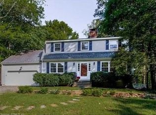 6 Running Pine Dr, Clinton, CT 06413