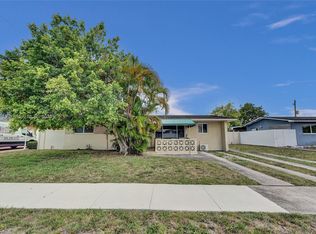 534 W 53rd Ter, Hialeah, FL 33012
