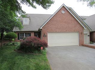 5827 Carroll Creek Ln, Knoxville, TN 37912