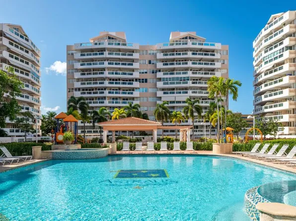 Cond Astralis Residences & Clb APT 315, Carolina, PR 00979