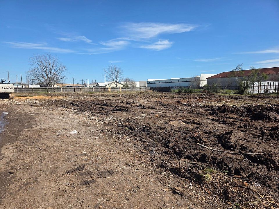 2nd image of 12719 Murphy Rd