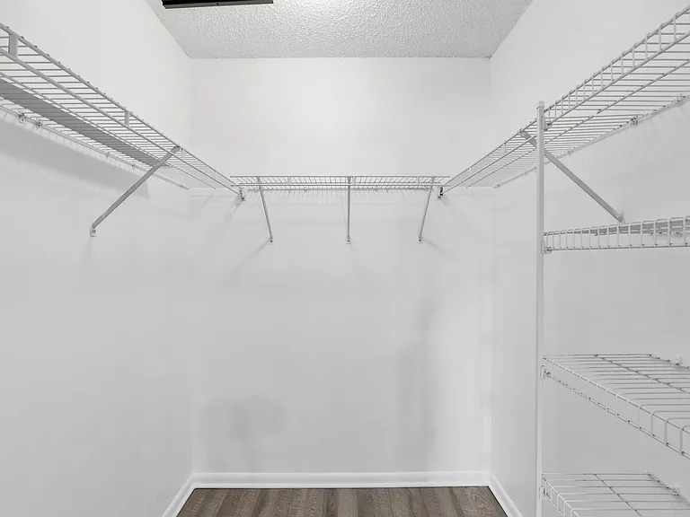 9511 Weldon Cir #G207 — Photo 13