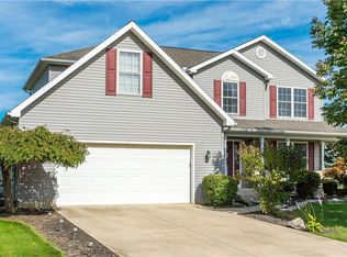 1327 Winchester Dr, Troy, OH