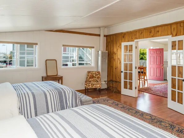 883 Lighthouse Ave #A, Monterey, CA 93940