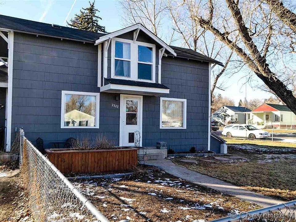 1st image of 2322 Bradley Ave