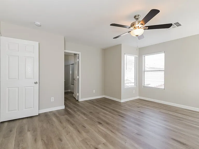 11650 Nardo Ct — Photo 10