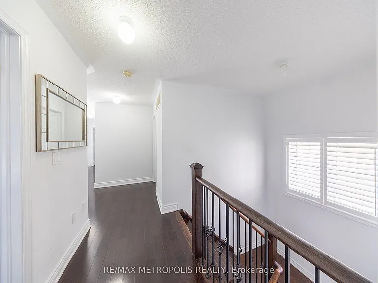 36 Michaelis St — Photo 25