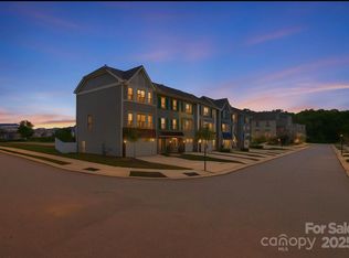 105 Helm Ln UNIT B, Mooresville, NC 28117
