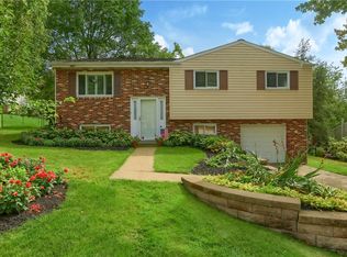 327 Mohican Ave, Pittsburgh, PA