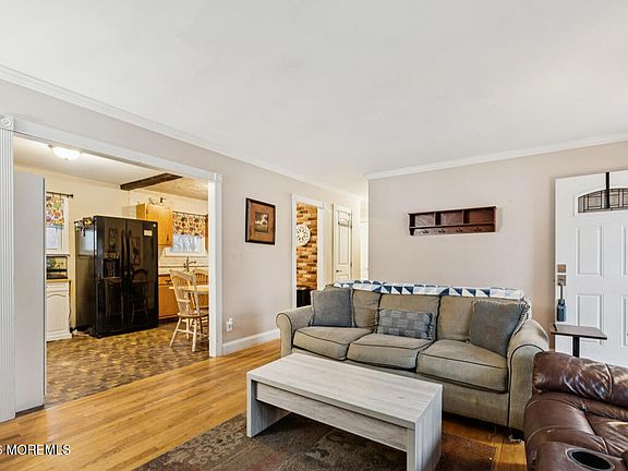 4th image of 2 Northgate Drive