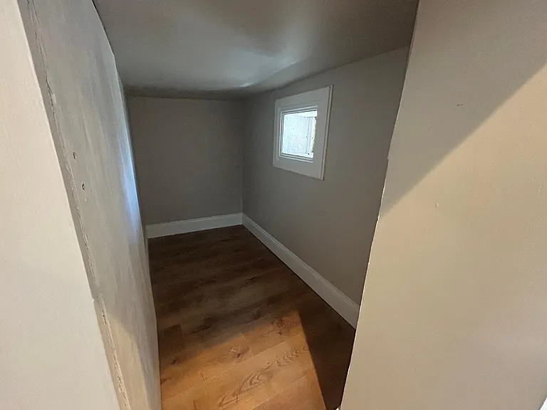 3805 Franklin Blvd #301 — Photo 50