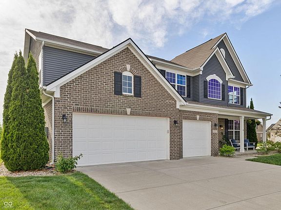 3rd image of 9712 N Port Dr