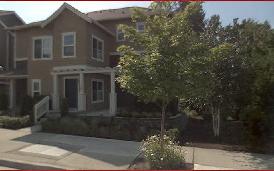 1st image of 2301 NE Park Dr