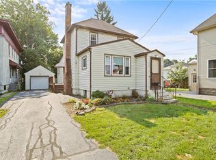 404 S Washington St, East Rochester, NY 14445