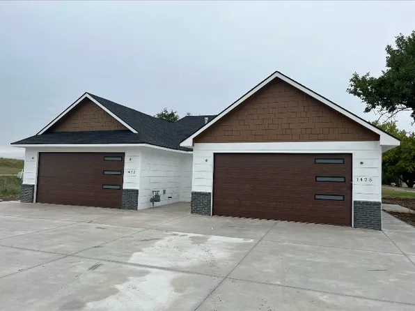 1425 W 37th St N #1, Wichita, KS 67204
