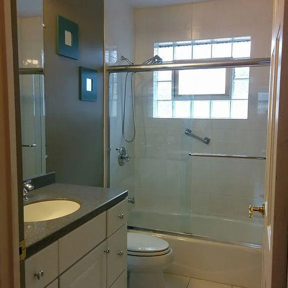 Upstairs Bathroom