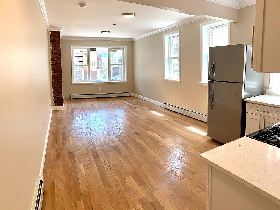 1st image of 3367 Fenton Ave #1