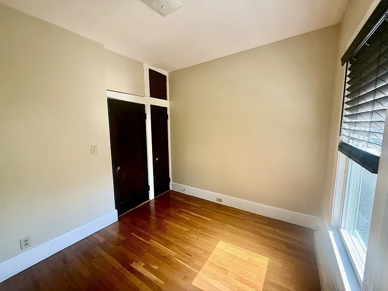 70 Tremont St #2R — Photo 9