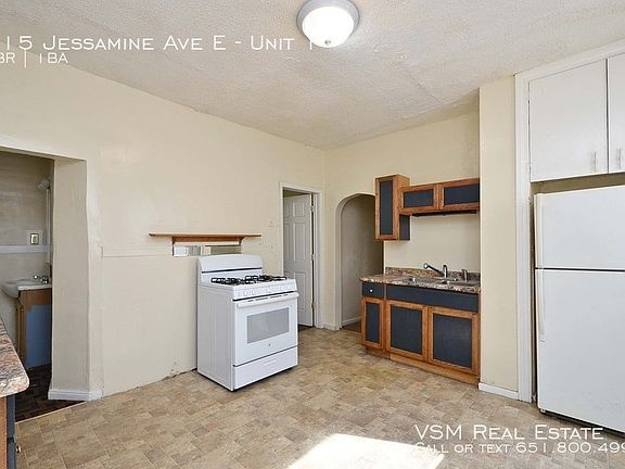4th image of 415 Jessamine Ave E #1