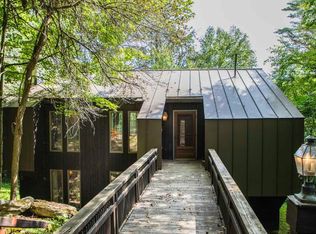 226 One Way Rd, Stockbridge, VT 05772