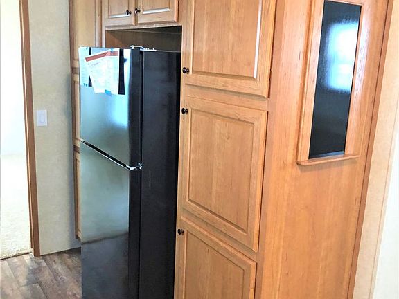 4th image of 36 Gingry Ln