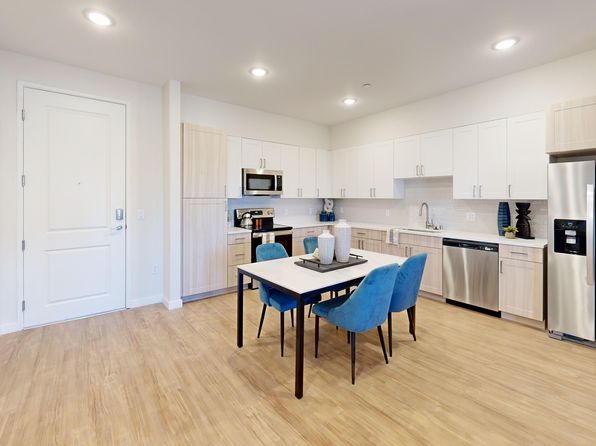 6201 Oakland Ave NE #6407