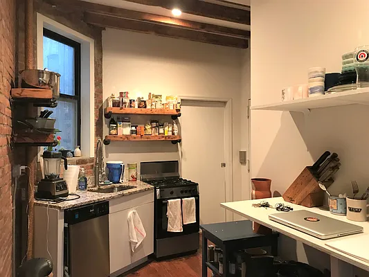 Rented by WRE Group | media 24