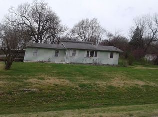 2523 W Farm Road 80, Springfield, MO 65803