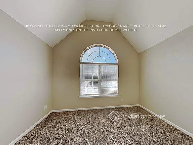 100 Hamilton Pointe Dr — Photo 12