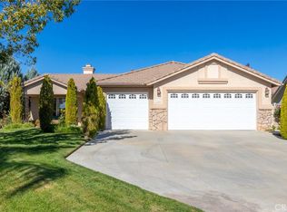 31568 Loire Dr, Winchester, CA 92596