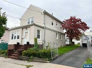 319 Devon St, Kearny, NJ 07032