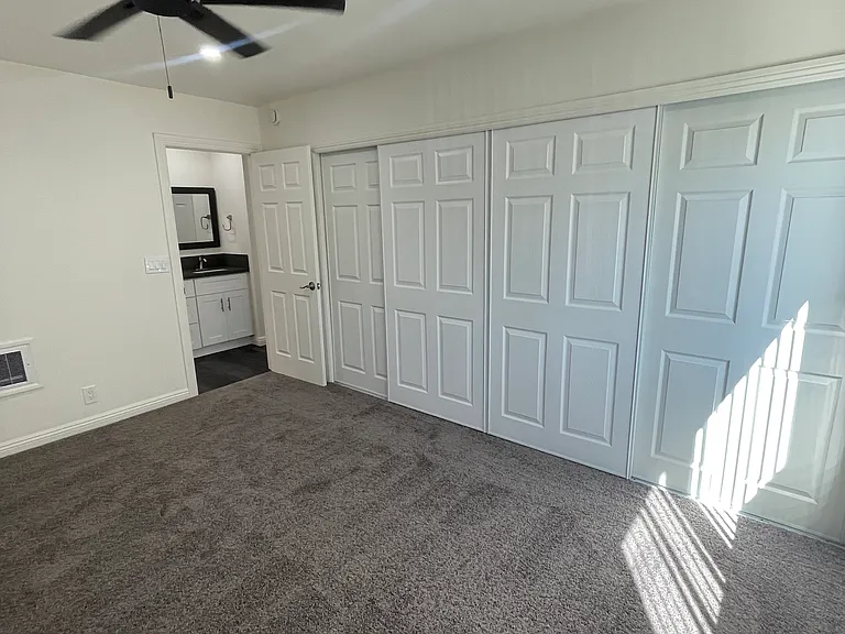 122 S Ohio St #208 — Photo 24