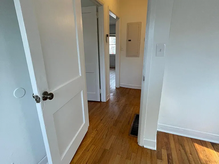 1173 Avondale Ave SE — Photo 12
