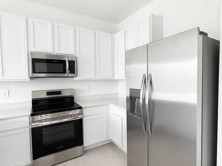 2641 Skyline Loop — Photo 7