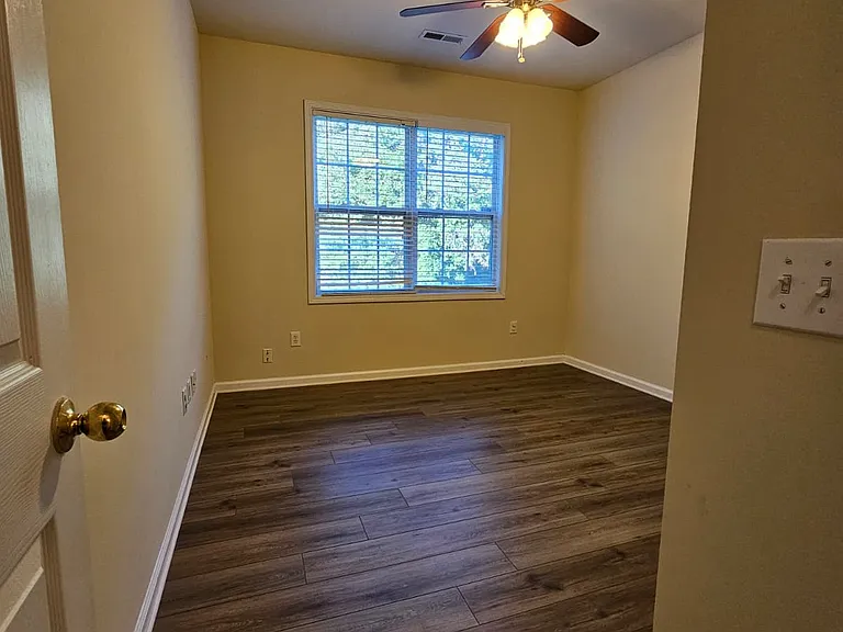111 Shairpin Ln — Photo 10